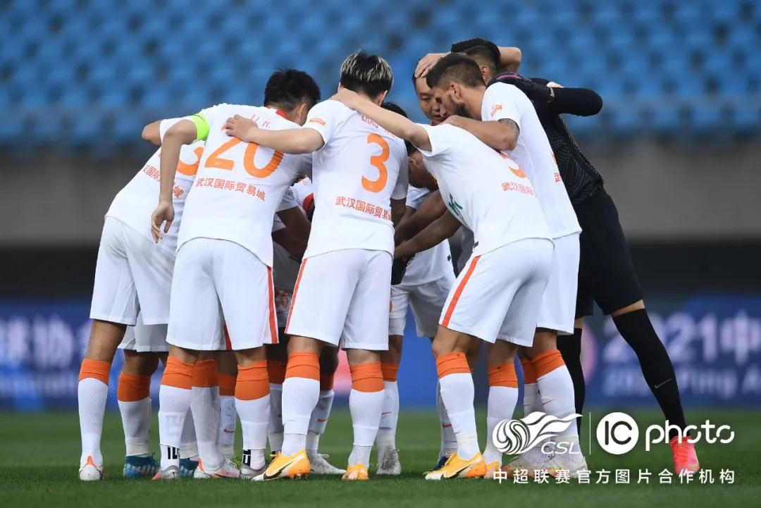 مشاهدة مباراة البرازيل الآن بث مباشردليل شامل لمتابعة المباريات الحية